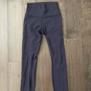 Navy lululemon wonder under leggings! Never worn